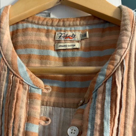 Faherty Dress - Picture 2 of 2